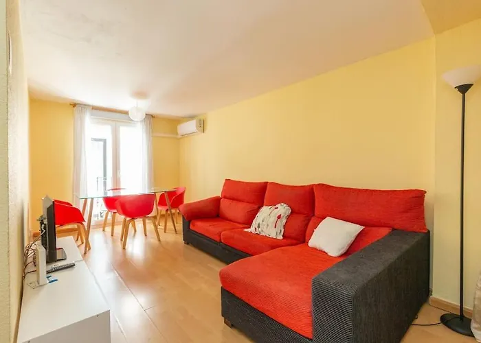 Apartment Tem - Muy Centrico, Zona De Marcha, 3º Sin Ascensor *