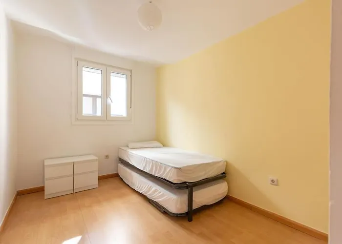 Apartment Tem - Muy Centrico, Zona De Marcha, 3º Sin Ascensor